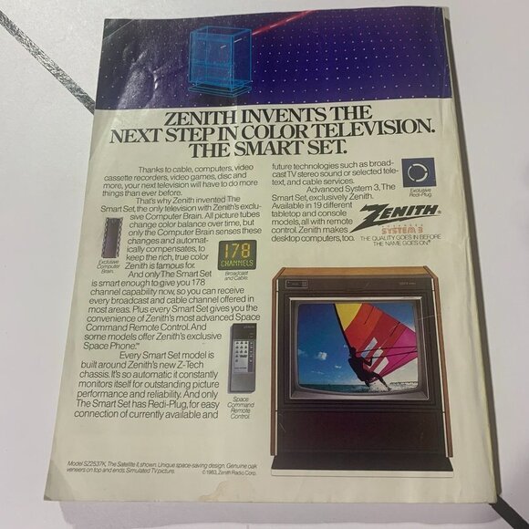 NFL Super Bowl XVIII 1984 Program - Picture 2 of 4